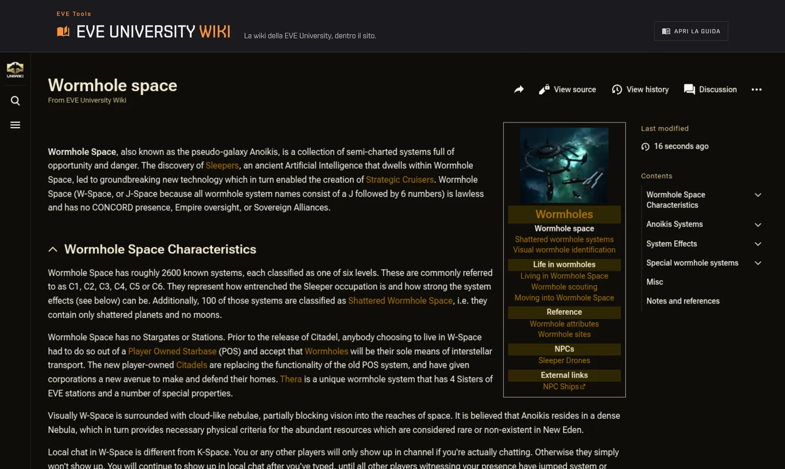 La EVE University Wiki dentro Capsuleers.App, aperta sull'articolo Wormhole space
